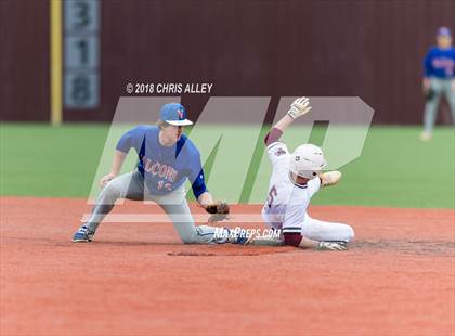 Thumbnail 2 in Volunteer @ Dobyns-Bennett photogallery.