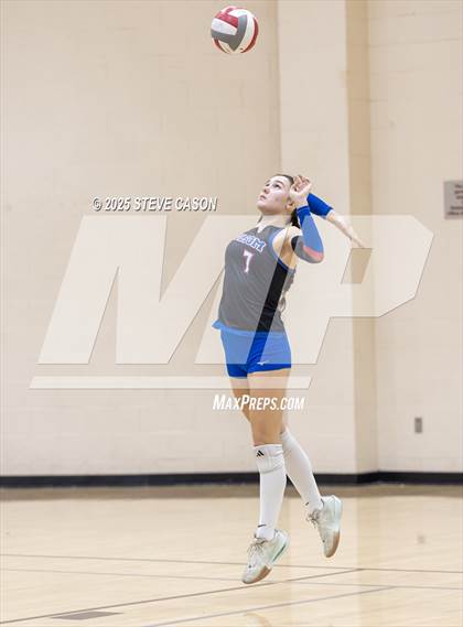 Thumbnail 2 in JV: Folsom @ Whitney photogallery.