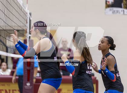 Thumbnail 2 in JV: Folsom @ Whitney photogallery.