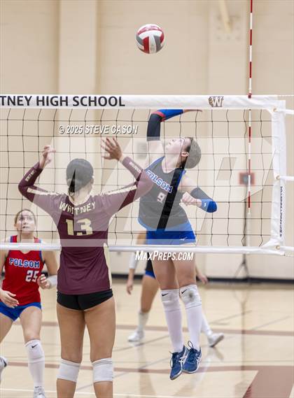 Thumbnail 1 in JV: Folsom @ Whitney photogallery.