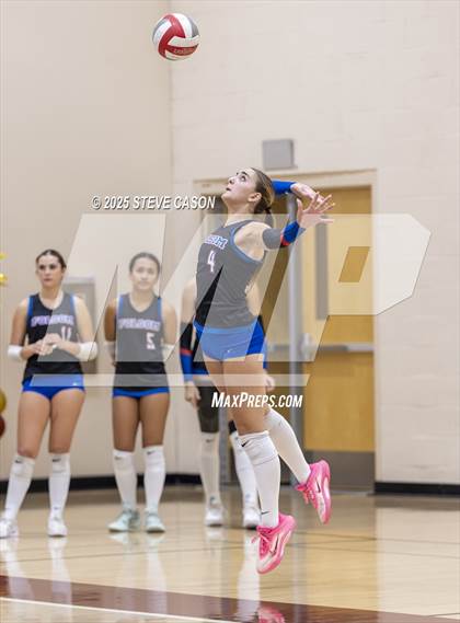 Thumbnail 3 in JV: Folsom @ Whitney photogallery.