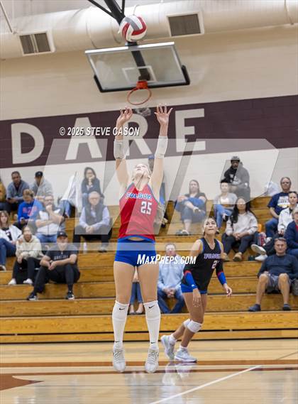 Thumbnail 3 in JV: Folsom @ Whitney photogallery.