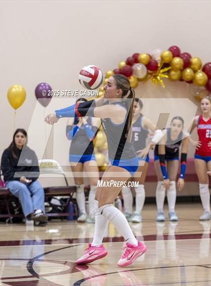 Thumbnail 1 in JV: Folsom @ Whitney photogallery.