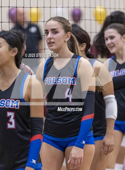 Thumbnail 1 in JV: Folsom @ Whitney photogallery.