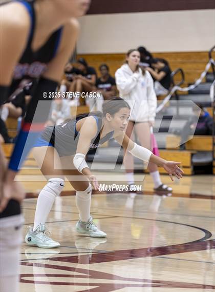 Thumbnail 2 in JV: Folsom @ Whitney photogallery.