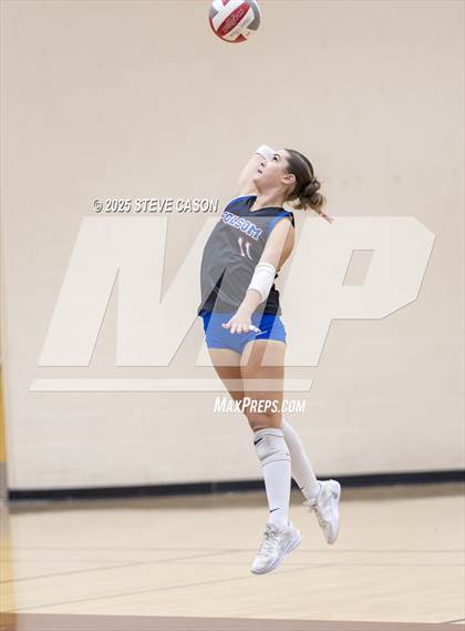 Thumbnail 2 in JV: Folsom @ Whitney photogallery.