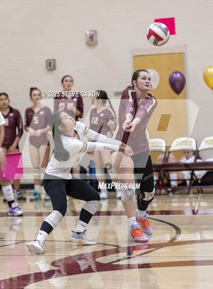 Thumbnail 1 in JV: Folsom @ Whitney photogallery.