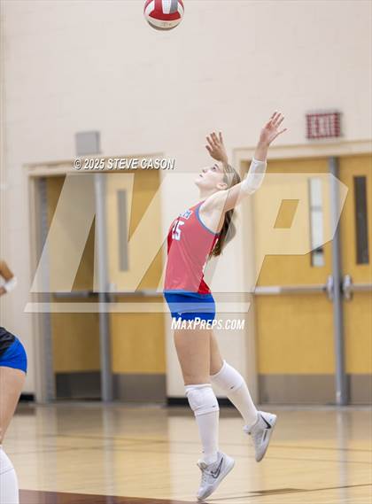 Thumbnail 2 in JV: Folsom @ Whitney photogallery.