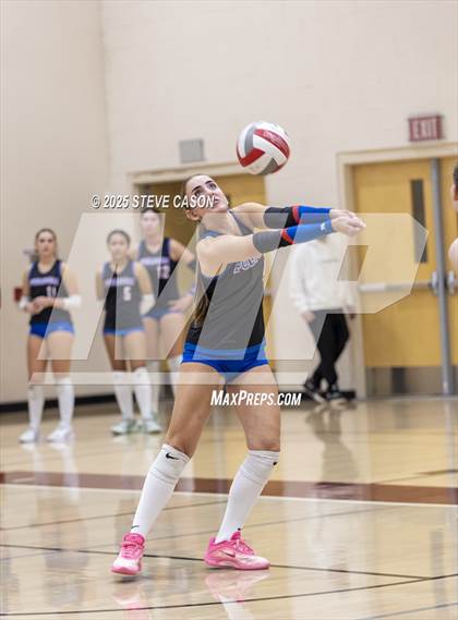 Thumbnail 1 in JV: Folsom @ Whitney photogallery.