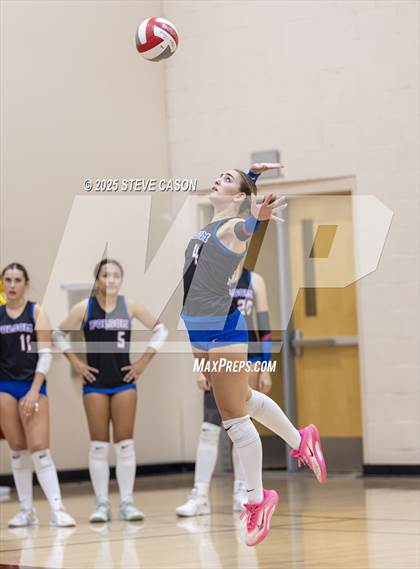 Thumbnail 3 in JV: Folsom @ Whitney photogallery.