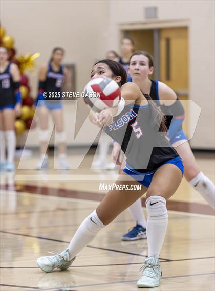 Thumbnail 3 in JV: Folsom @ Whitney photogallery.