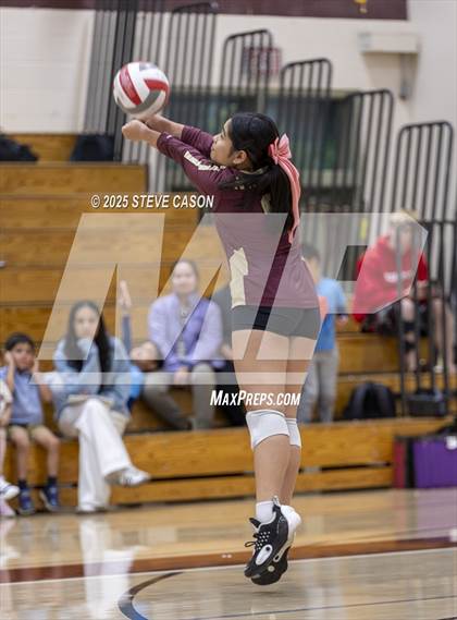 Thumbnail 3 in JV: Folsom @ Whitney photogallery.