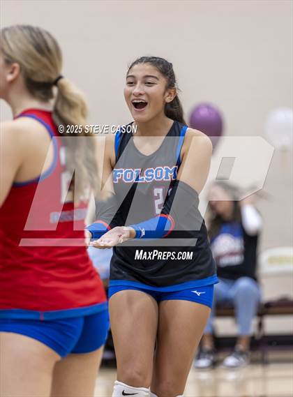 Thumbnail 3 in JV: Folsom @ Whitney photogallery.