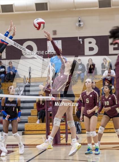 Thumbnail 1 in JV: Folsom @ Whitney photogallery.