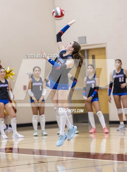 Thumbnail 1 in JV: Folsom @ Whitney photogallery.