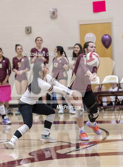 Thumbnail 3 in JV: Folsom @ Whitney photogallery.