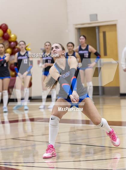 Thumbnail 3 in JV: Folsom @ Whitney photogallery.