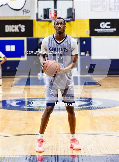 Thumbnail 2 in Stony Brook vs Crosstrainers Academy (City Is Mine Classic) photogallery.