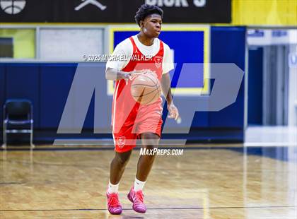 Thumbnail 2 in Stony Brook vs Crosstrainers Academy (City Is Mine Classic) photogallery.