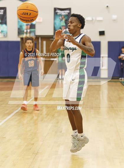 Thumbnail 1 in Morgan @ Sumner photogallery.