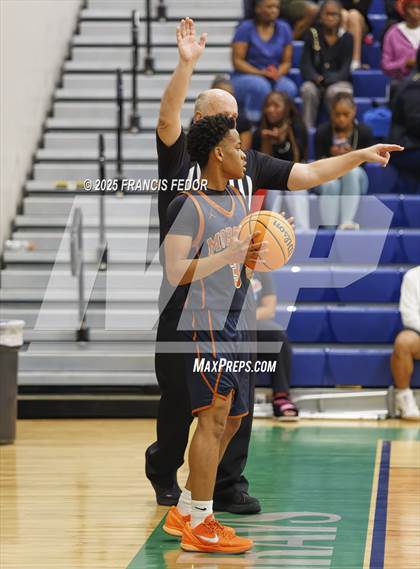 Thumbnail 3 in Morgan @ Sumner photogallery.