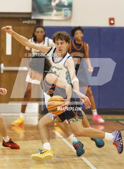 Thumbnail 2 in Morgan @ Sumner photogallery.