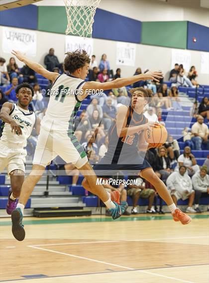 Thumbnail 2 in Morgan @ Sumner photogallery.