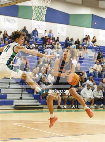 Thumbnail 1 in Morgan @ Sumner photogallery.