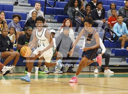 Thumbnail 1 in Morgan @ Sumner photogallery.