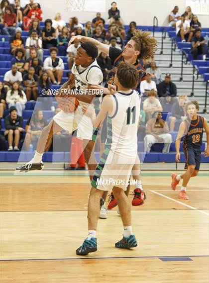 Thumbnail 1 in Morgan @ Sumner photogallery.