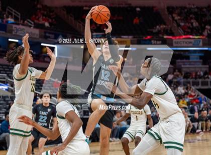 Thumbnail 2 in South Bend Saint Joseph vs. Indianapolis Crispus Attucks (IHSAA 3A Final) photogallery.