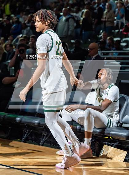 Thumbnail 3 in South Bend Saint Joseph vs. Indianapolis Crispus Attucks (IHSAA 3A Final) photogallery.