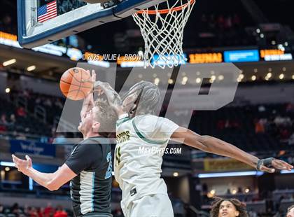Thumbnail 2 in South Bend Saint Joseph vs. Indianapolis Crispus Attucks (IHSAA 3A Final) photogallery.