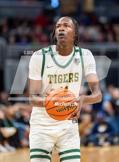 Thumbnail 3 in South Bend Saint Joseph vs. Indianapolis Crispus Attucks (IHSAA 3A Final) photogallery.