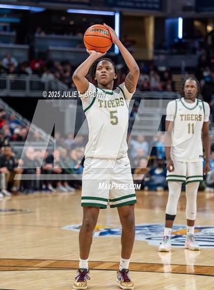 Thumbnail 2 in South Bend Saint Joseph vs. Indianapolis Crispus Attucks (IHSAA 3A Final) photogallery.