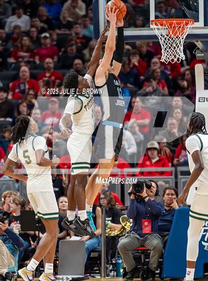 Thumbnail 3 in South Bend Saint Joseph vs. Indianapolis Crispus Attucks (IHSAA 3A Final) photogallery.