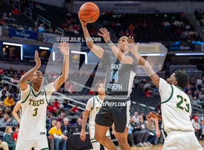 Thumbnail 1 in South Bend Saint Joseph vs. Indianapolis Crispus Attucks (IHSAA 3A Final) photogallery.