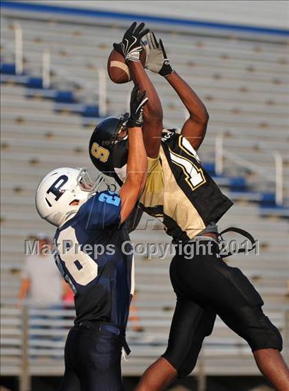 Thumbnail 2 in Sprayberry @ Pope photogallery.