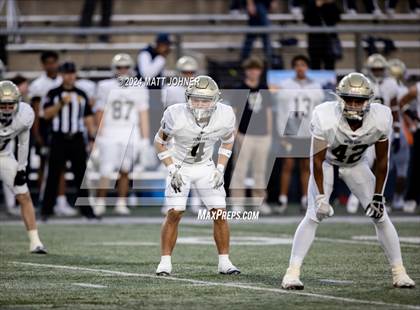 Thumbnail 2 in Notre Dame (SO) @ Servite photogallery.