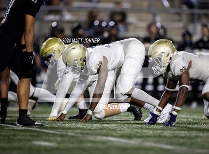 Thumbnail 1 in Notre Dame (SO) @ Servite photogallery.