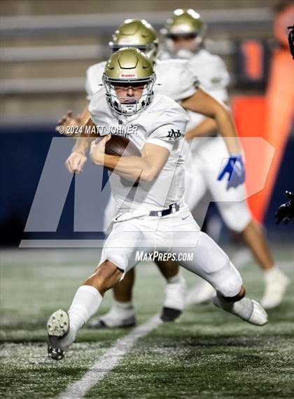 Thumbnail 1 in Notre Dame (SO) @ Servite photogallery.