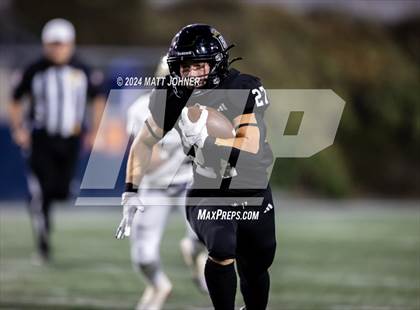 Thumbnail 1 in Notre Dame (SO) @ Servite photogallery.