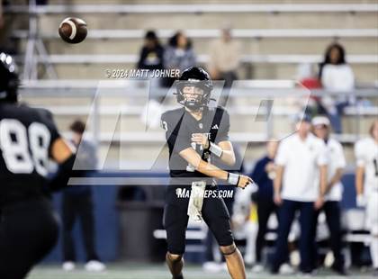 Thumbnail 1 in Notre Dame (SO) @ Servite photogallery.