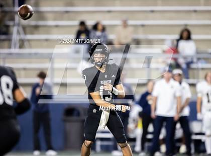 Thumbnail 2 in Notre Dame (SO) @ Servite photogallery.