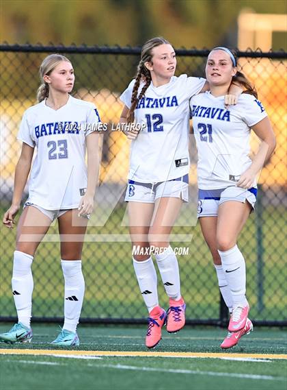 Thumbnail 2 in Batavia @ Greece Athena photogallery.