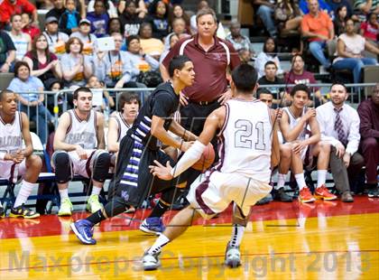Thumbnail 1 in Independence vs. Mission Oak photogallery.