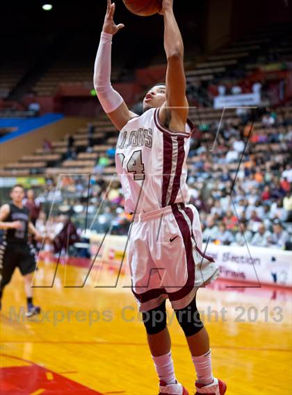 Thumbnail 2 in Independence vs. Mission Oak photogallery.