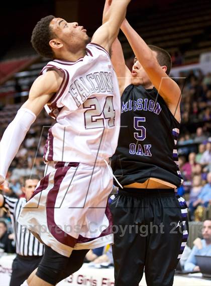 Thumbnail 2 in Independence vs. Mission Oak photogallery.