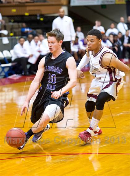 Thumbnail 1 in Independence vs. Mission Oak photogallery.