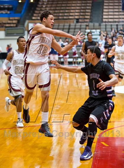 Thumbnail 1 in Independence vs. Mission Oak photogallery.